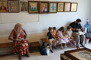 Неделя 15-я по Пятидесятнице. Положение честного Пояса Пресвятой Богородицы.Чтение Изобразительных.  — миниатюра 2