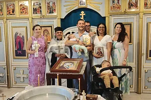 Таинство Крещения младенца Луки. — миниатюра 1