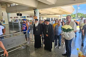 Архипастырский визит Первоиерарха РПЦЗ Николая, митрополита Восточно-Американского и Нью-Йоркскского в православную миссию во имя Казанской иконы Божией Матери г.Сосуа. Доминиканская Республика. — фото 2